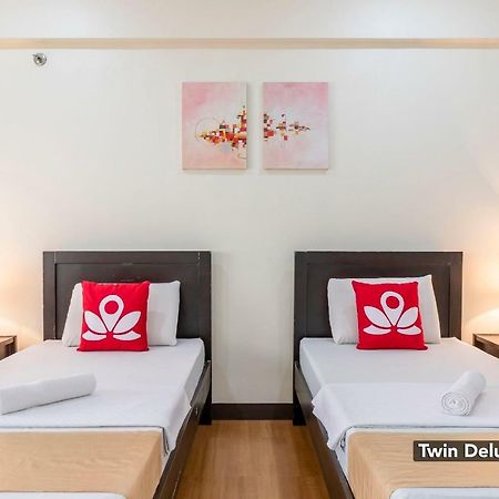 Zen Rooms Bp International Манила Экстерьер фото